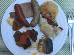 -亮马河饭店翠雅咖啡厅