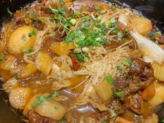 筋头巴脑-白城车站店一九二八铁锅炖