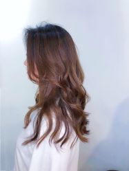 -PE SALON