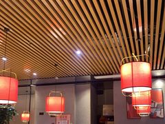 大堂-小骨煲金华砂锅(转塘金街美地店)