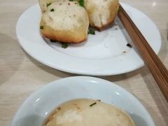 -老西白点心店