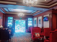 -深圳富苑皇冠假日套房酒店