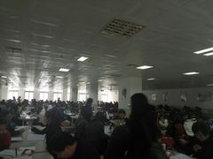 -上海市曹杨职业技术学校
