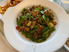 -鑫巴蜀小镇 · 水煮鱼专研店(玉桥店)