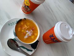 -香港粤北鼻咸食甜品(上海临港店)