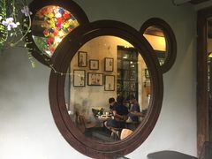 -莓园冰淇淋店