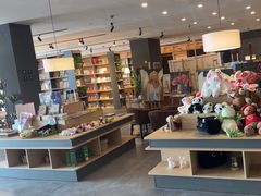 -魔方城市书房(中街益田店)