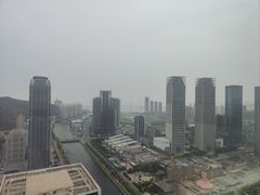 -大连星海皇冠假日酒店