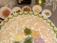 生皖鱼生捞起（生生水起）-香云轩·顺德菜(香云纱园林酒店店)
