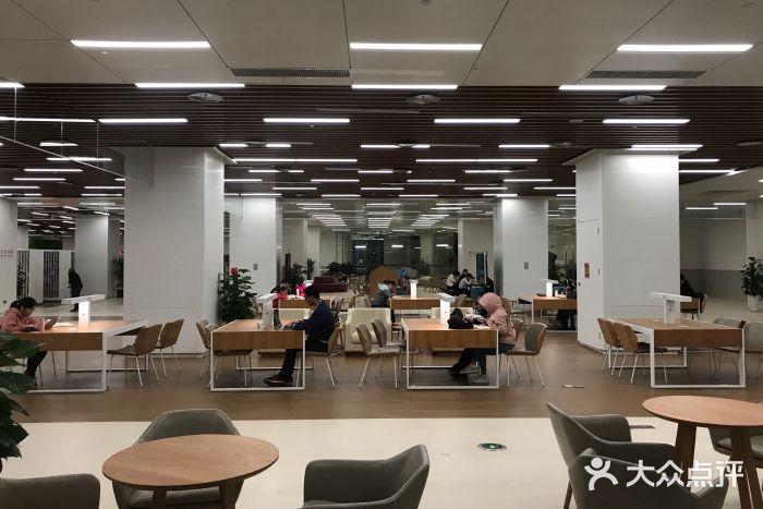 厦门市图书馆(集美新城馆区)图片