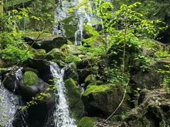 -藏龙百瀑风景区