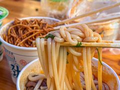 -罗氏热干牛肉面馆(玫瑰街总店)