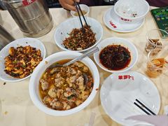 -笨罗卜浏阳菜馆(太平街店)