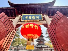 -龙华寺