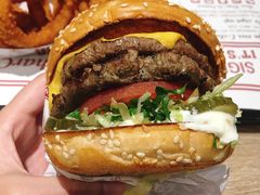 -The Habit Burger Grill 哈比特汉堡(爱琴海店)