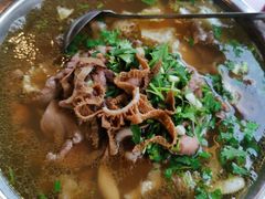 -谢老五跷脚牛肉·非遗传承店