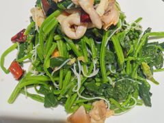 -李氏疙瘩汤·本地海鲜·老烟台菜(所城里店)
