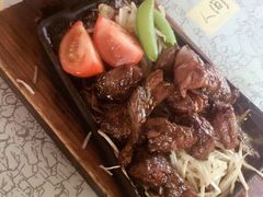 -穹六人间 people 6(岳阳路店)