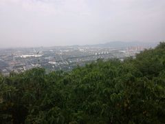 -灵岩山风景区
