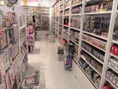 -名创优品(山东青岛东方城店)