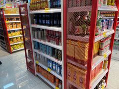 零售区-好特卖HotMaxx(杭州滨江宝龙城店)