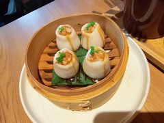 -荣家黄鱼面(南京西路店)