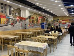 大堂-江城燕子大排档(江汉路步行街店)