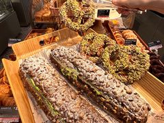 -巴黎优朵烘焙馆(菱角湖壹号店)