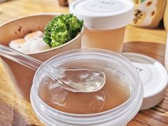 夏日茅根竹蔗茯苓膏-柚下次·关东煮