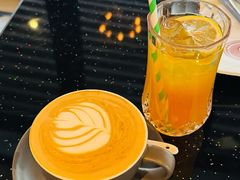 -BOURBON 玻本美式餐厅酒吧(虹桥新天地店)