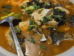 -头上红煨盐鸡·非遗院子餐厅