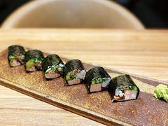 无米烤三文鱼卷-隐泉之语日式料理(王府中环店)