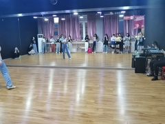 -零下舞度·街舞连锁机构(直沽校区)