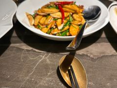 -新荣记(BFC外滩金融中心店)