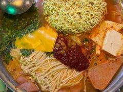 -富乐满 炸鸡&韩国料理 불로만(虹泉路店)