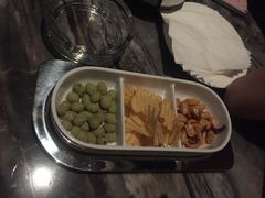 搭配小吃-瑞吉吧 The St·Regis Bar(长沙瑞吉酒店)