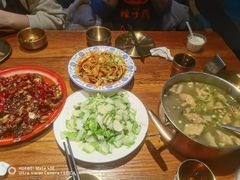 -柴窝堡22号辣子鸡·传承新疆菜