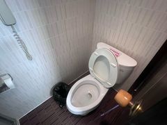 -江苏保险大厦宾馆(南京新街口德基广场店)