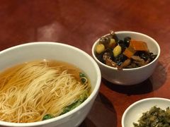 -功德林(南京西路店)