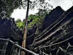 -梭布垭石林景区