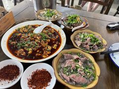 -小杨翘脚牛肉