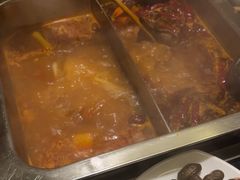 -百年川椒重庆老火锅(光谷店)