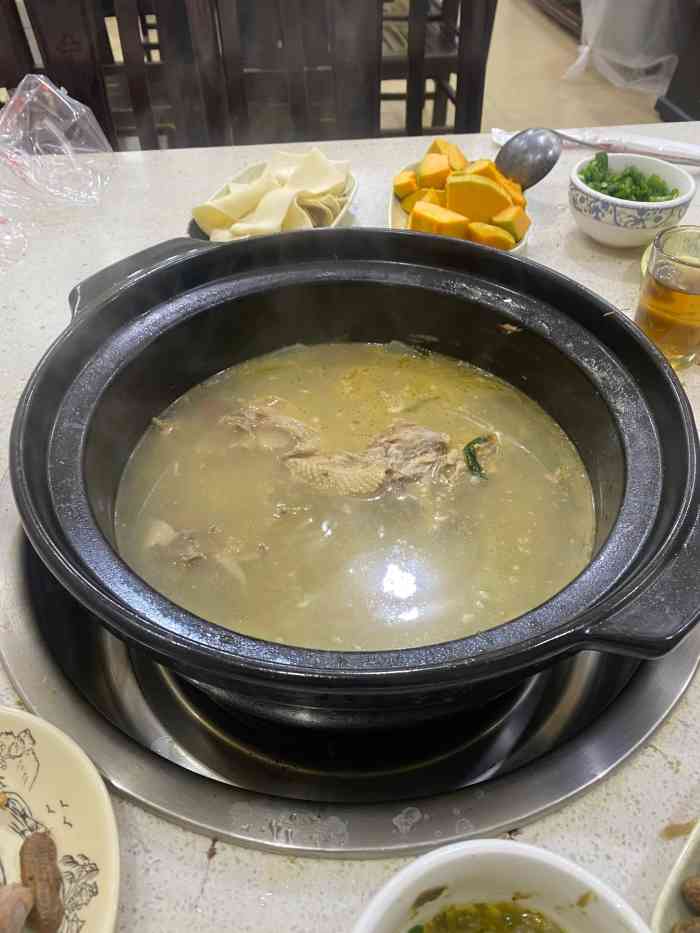 鸭棚子老鸭汤(两路店)-"没有办法呀,平台要求100个字以上等我评.