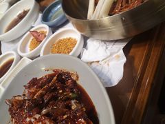 -草家酱蟹炭火烤肉店(珲春南路一店)