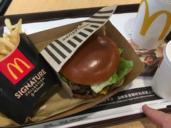 -麦当劳(沙田中心商场店)