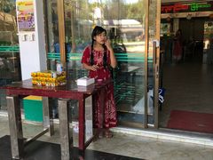 -ခြောက်ထပ်ကြီးရွှေသာလျောင်းဘုရားကြီး