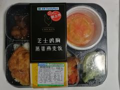 -全家便利店(愚园店)