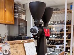 -Line 咖啡(石厦花园店)