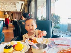 -咖啡苑自助餐厅·中国大饭店