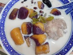 -广信牛奶甜品世家(台东店)
